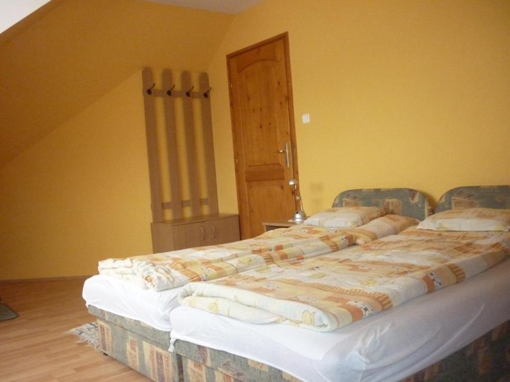 Barbara Apartmanház Kehidakustány Esterno foto