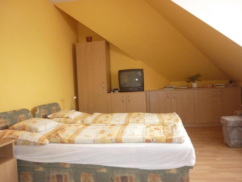 Barbara Apartmanház Kehidakustány Esterno foto